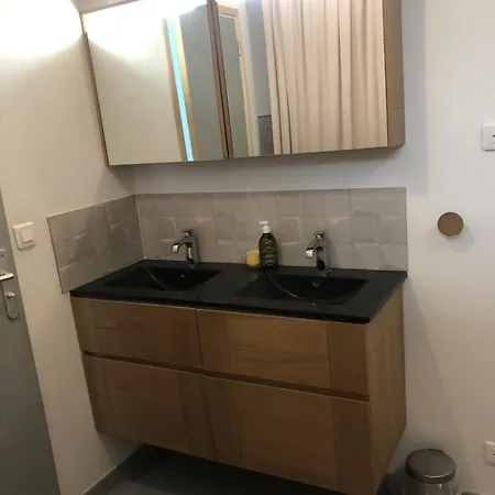 דירה Maison De Confortable