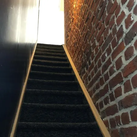 Maison De Confortable ליל